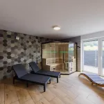 Wellness Hayek * Česká Ves